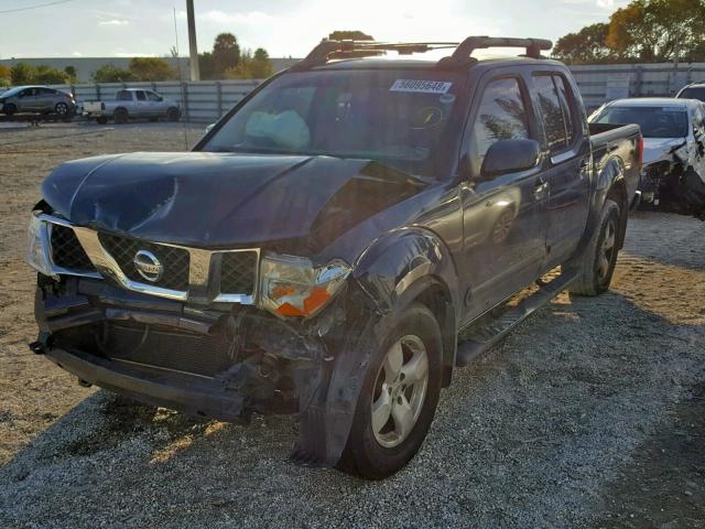 1N6AD07U47C444067 - 2007 NISSAN FRONTIER C BLUE photo 2