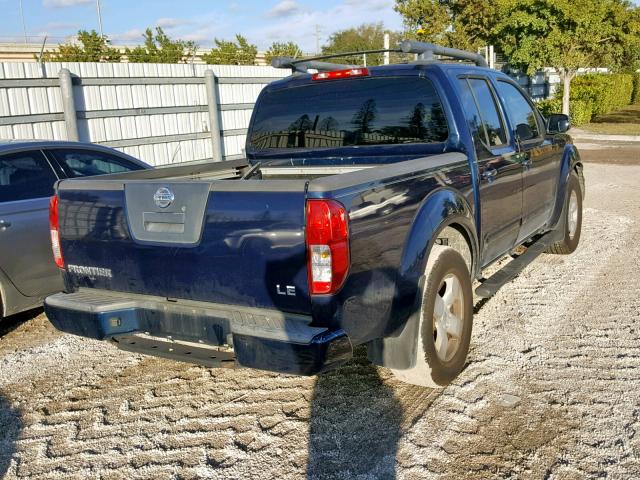 1N6AD07U47C444067 - 2007 NISSAN FRONTIER C BLUE photo 4