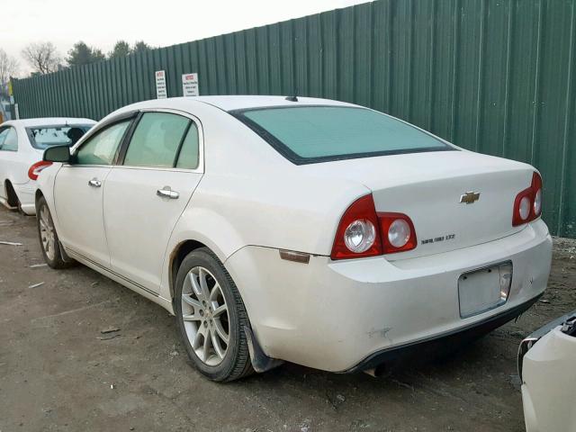 1G1ZE5EB8AF320240 - 2010 CHEVROLET MALIBU LTZ WHITE photo 3