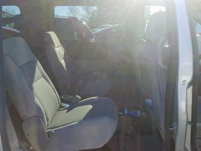 1GNDV23W78D155204 - 2008 CHEVROLET UPLANDER L Gümüş foto 6