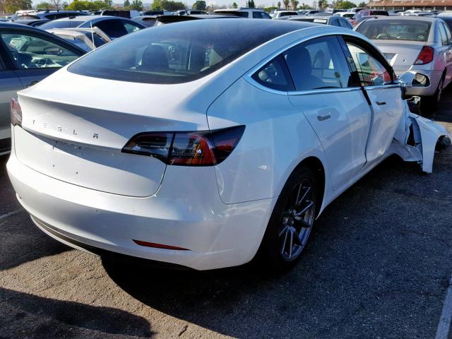 5YJ3E1EB4JF066696 - 2018 TESLA MODEL 3 WHITE photo 4