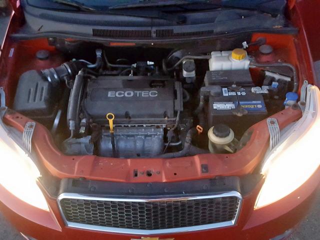 KL1TD66E19B355680 - 2009 CHEVROLET AVEO LS RED photo 7