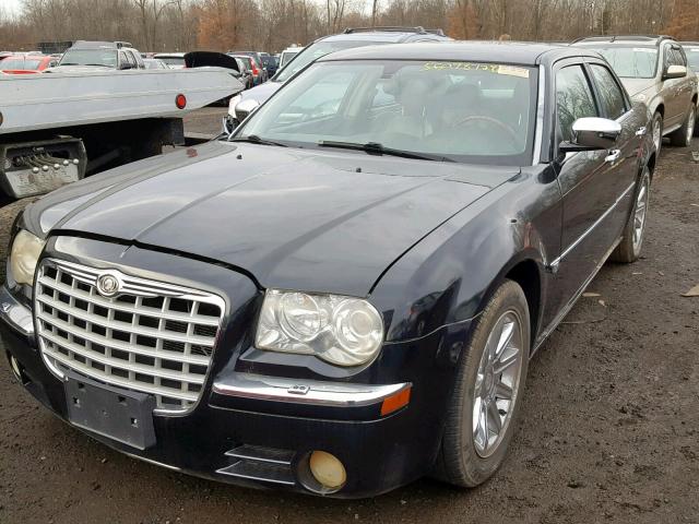 2C3AA63H85H149396 - 2005 CHRYSLER 300C BLACK photo 2