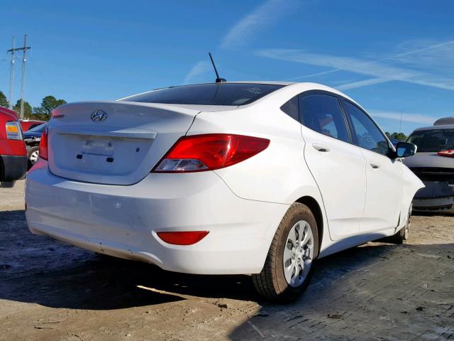 KMHCT4AE1HU194320 - 2017 HYUNDAI ACCENT SE WHITE photo 4