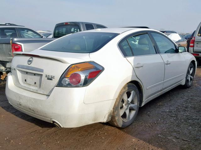 1N4BL21E18N425480 - 2008 NISSAN ALTIMA 3.5 WHITE photo 4