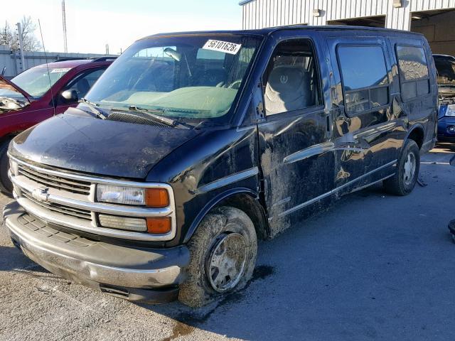 1GBFG15M6Y1266320 - 2000 CHEVROLET EXPRESS G1 BLACK photo 2