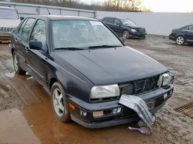 3VWPA81H3WM256490 - 1998 VOLKSWAGEN JETTA WOLF BLACK photo 1