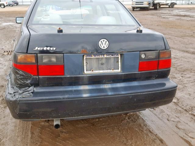 3VWPA81H3WM256490 - 1998 VOLKSWAGEN JETTA WOLF BLACK photo 9