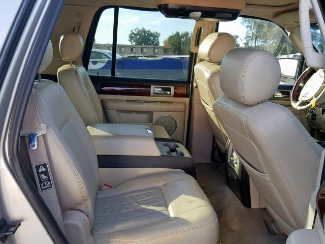 5LMFU28R43LJ08310 - 2003 LINCOLN NAVIGATOR Күміс фото 6