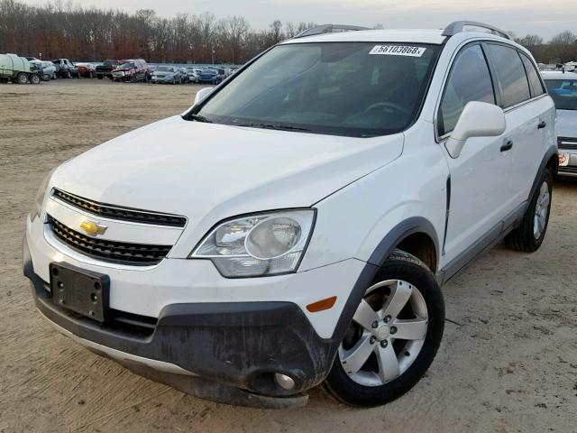 3GNAL2EK9CS577485 - 2012 CHEVROLET CAPTIVA SP WHITE photo 2