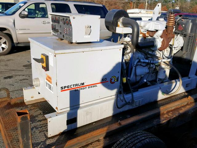 JRSL109905KCJ1249 - 1999 UNKN GENERATOR WHITE photo 6