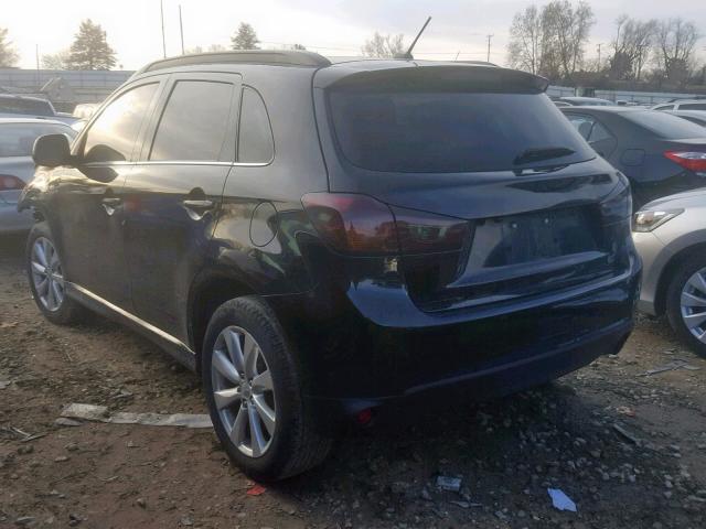 4A4AR4AU2FE011671 - 2015 MITSUBISHI OUTLANDER BLACK photo 3