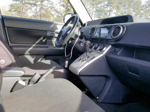 JTLKE50E881043966 - 2008 TOYOTA SCION XB BLACK photo 5