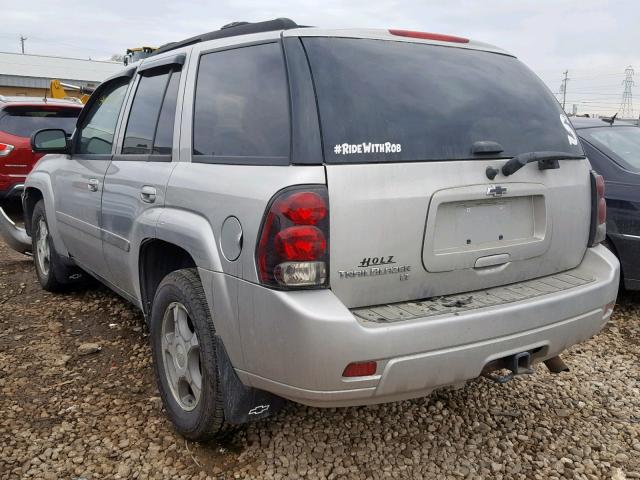 1GNDT13S382150977 - 2008 CHEVROLET TRAILBLAZE SILVER photo 3