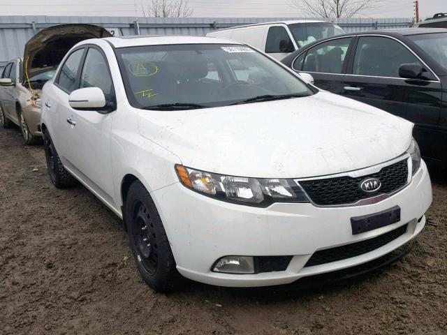 KNAFW4A36B5367612 - 2011 KIA FORTE SX WHITE photo 1