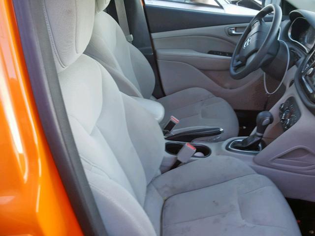 1C3CDFBA8DD318459 - 2013 DODGE DART SXT ORANGE photo 5