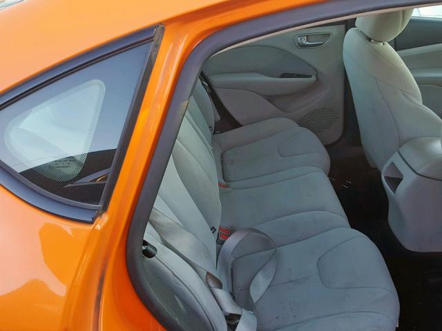 1C3CDFBA8DD318459 - 2013 DODGE DART SXT ORANGE photo 6