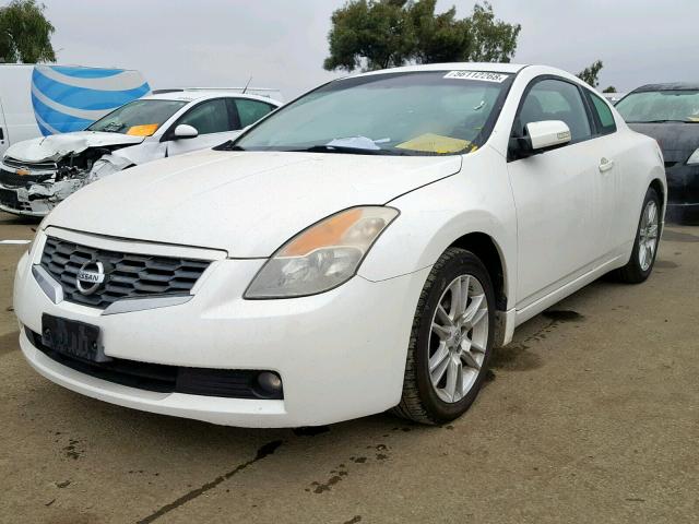 1N4BL24E68C117258 - 2008 NISSAN ALTIMA 3.5 WHITE photo 2