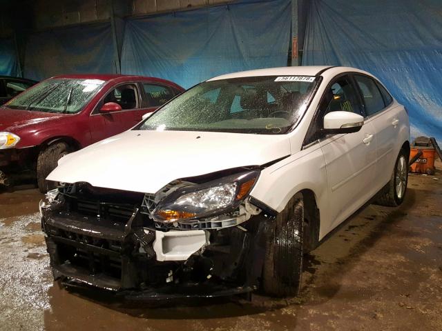 1FADP3J22DL283087 - 2013 FORD FOCUS TITA WHITE photo 2