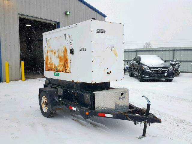 1Z9BU1123ZL004A26 - 2004 JOHN DEERE GENERATOR WHITE photo 1