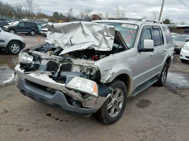 5LMEU88H95ZJ26243 - 2005 LINCOLN AVIATOR 银色 照片 2