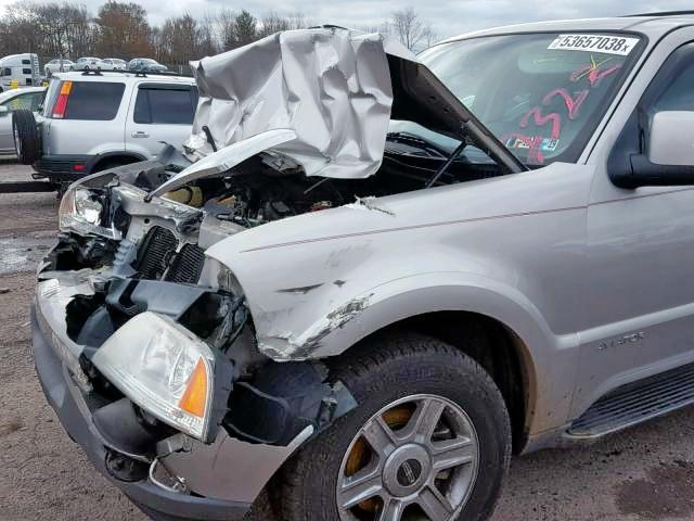 5LMEU88H95ZJ26243 - 2005 LINCOLN AVIATOR 银色 照片 9