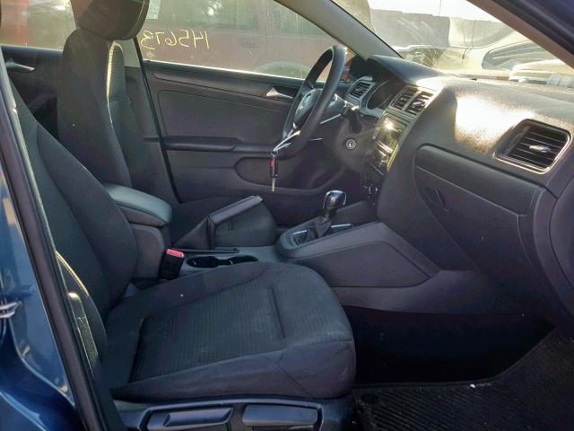 3VW2K7AJ9FM419017 - 2015 VOLKSWAGEN JETTA BASE BLUE photo 5