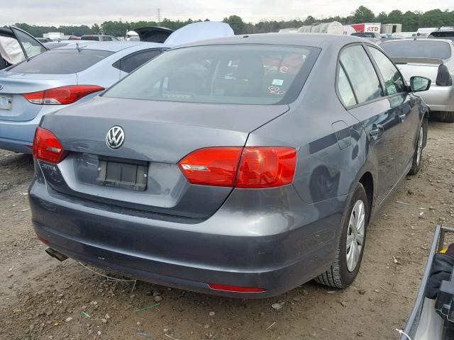 3VW2K7AJ9DM309372 - 2013 VOLKSWAGEN JETTA BASE GRAY photo 4