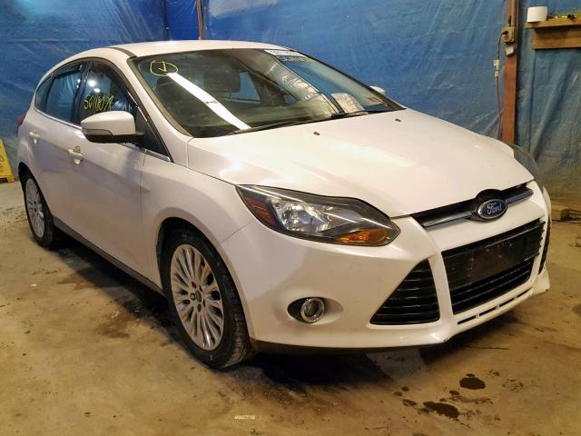 1FAHP3N23CL293802 - 2012 FORD FOCUS TITA WHITE photo 1