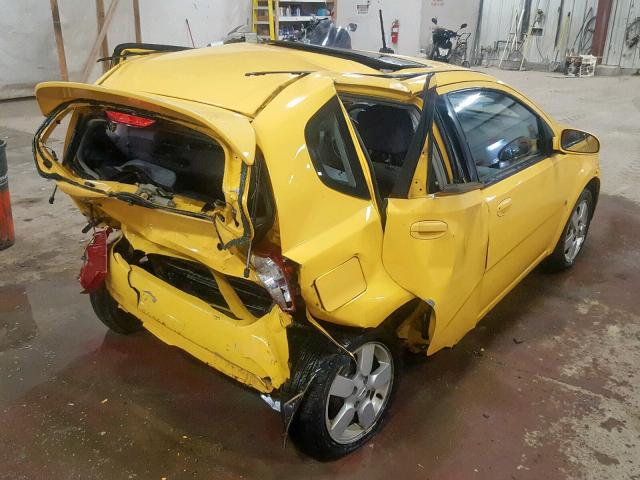 KL2TD66E09B666299 - 2009 PONTIAC G3 YELLOW photo 4