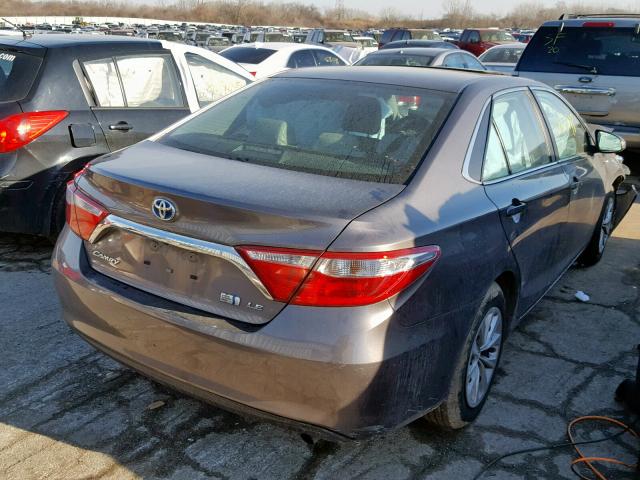 4T1BD1FK7FU143021 - 2015 TOYOTA CAMRY HYBR GRAY photo 4