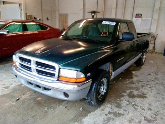 1B7GL22X0WS756257 - 1998 DODGE DAKOTA GREEN photo 2