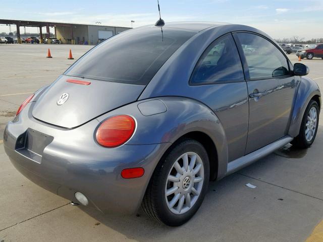 3VWCR31C65M417038 - 2005 VOLKSWAGEN NEW BEETLE GRAY photo 4