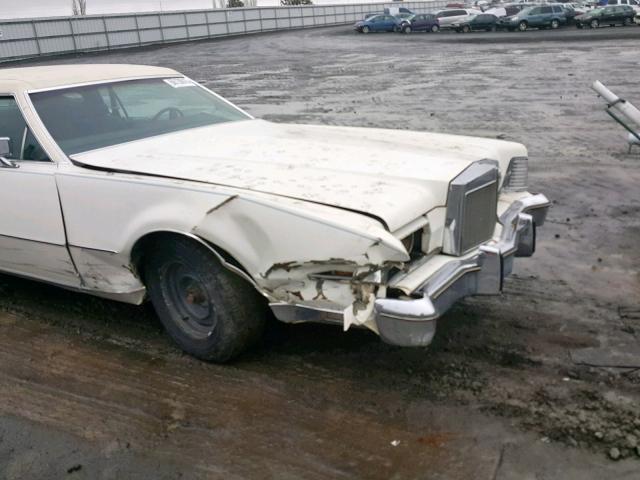 4Y89A803329 - 1974 LINCOLN CONTINENTL WHITE photo 9