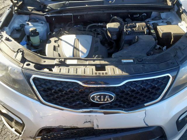 5XYKWDA25BG122431 - 2011 KIA SORENTO SX SILVER photo 7