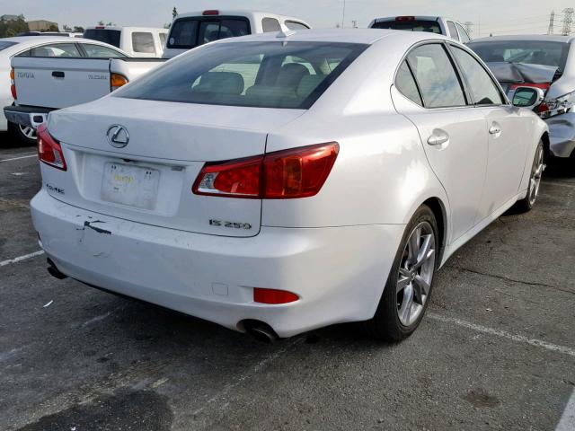 JTHBK262392089294 - 2009 LEXUS IS 250 WHITE photo 4