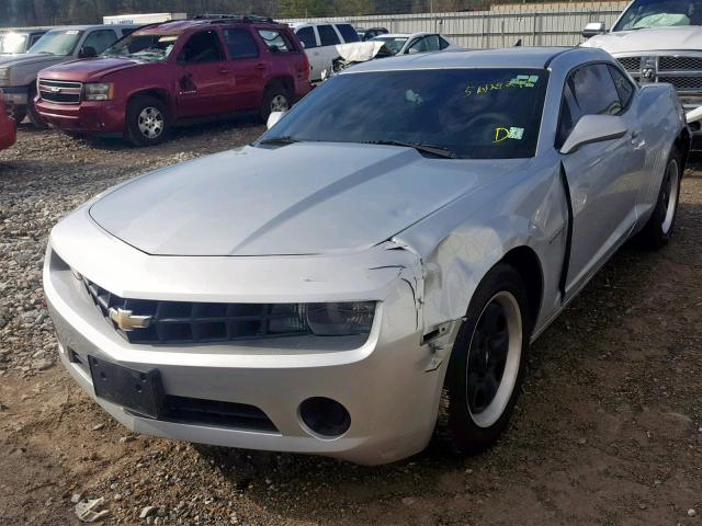 2G1FA1ED3B9130252 - 2011 CHEVROLET CAMARO LS SILVER photo 2