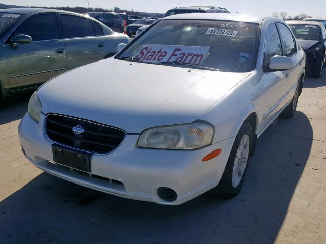 JN1CA31D9YT530560 - 2000 NISSAN MAXIMA GXE WHITE photo 2