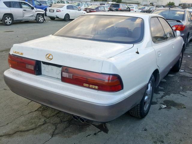 JT8GK13T8R0009027 - 1994 LEXUS ES 300 WHITE photo 4