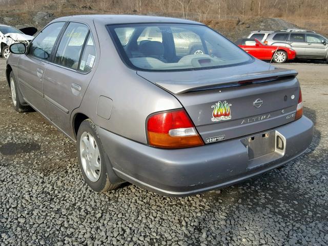 1N4DL01D8XC227509 - 1999 NISSAN ALTIMA XE TAN photo 3