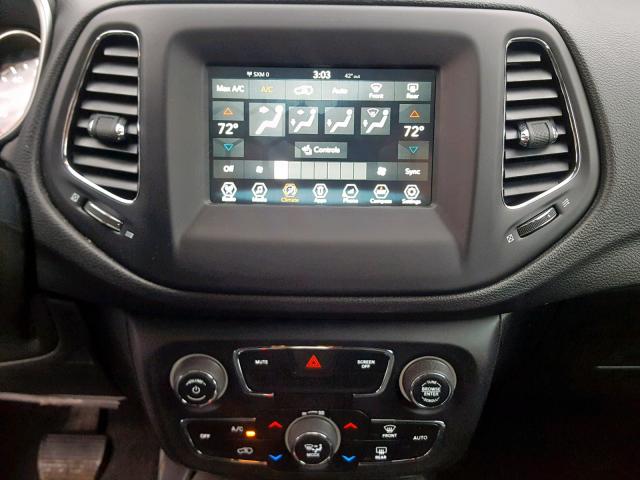 3C4NJDBB0JT103853 - 2018 JEEP COMPASS LA Blau Foto 9