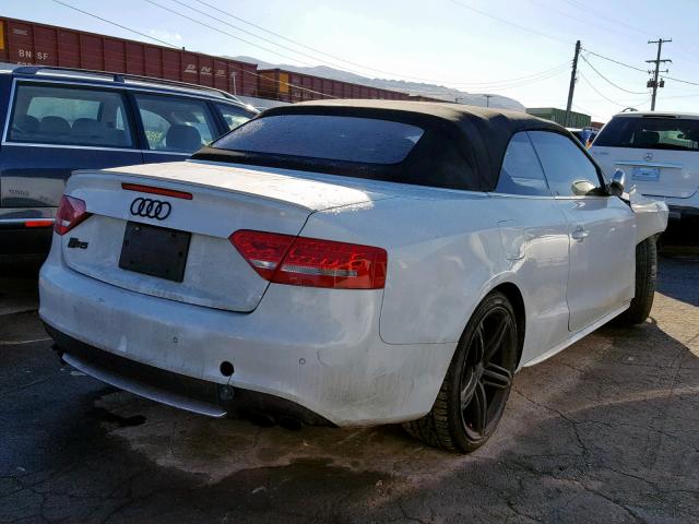 WAUVGAFHXCN007322 - 2012 AUDI S5 PRESTIG WHITE photo 4