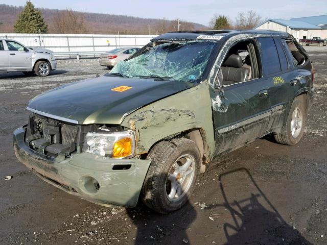 1GKDT13SX22233987 - 2002 GMC ENVOY GREEN photo 2