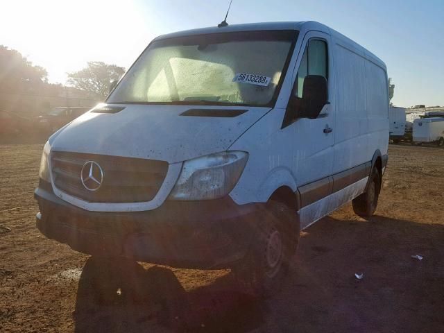 WD3PE7CD7HP565513 - 2017 MERCEDES-BENZ SPRINTER 2 WHITE photo 2