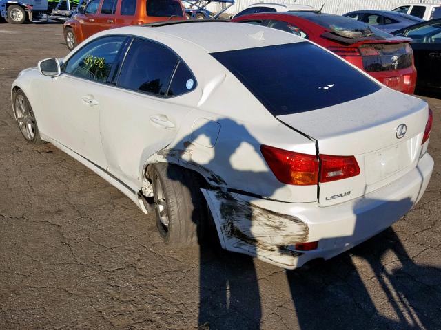 JTHBK262285080244 - 2008 LEXUS IS 250 WHITE photo 3