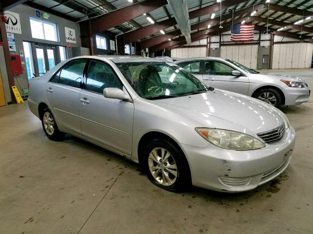 4T1BF32K95U590296 - 2005 TOYOTA CAMRY LE SILVER photo 1