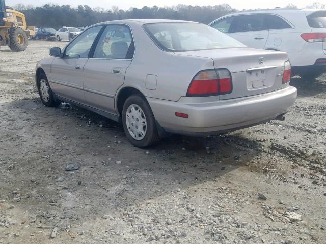 1HGCD5680VA177548 - 1997 HONDA ACCORD VAL SILVER photo 3