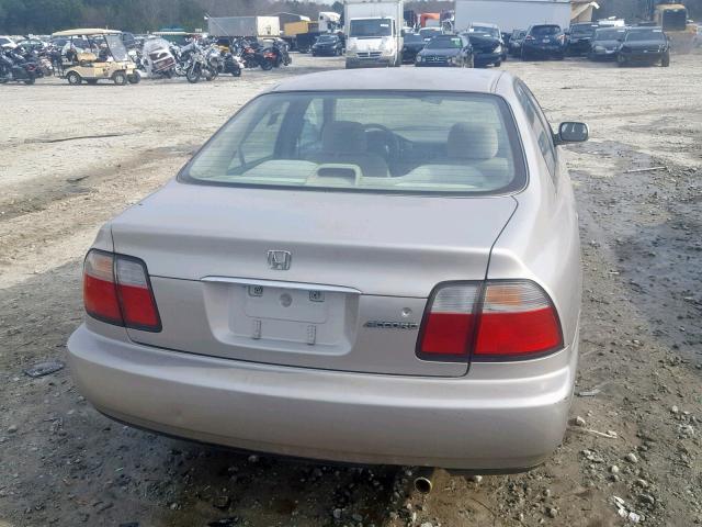 1HGCD5680VA177548 - 1997 HONDA ACCORD VAL SILVER photo 9