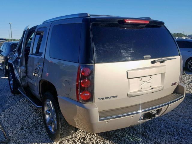 1GKFK63817J327072 - 2007 GMC YUKON DENA BEIGE photo 3