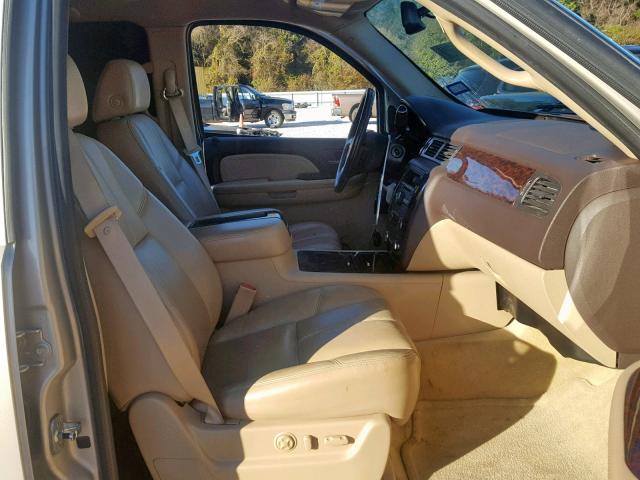 1GKFK63817J327072 - 2007 GMC YUKON DENA BEIGE photo 5